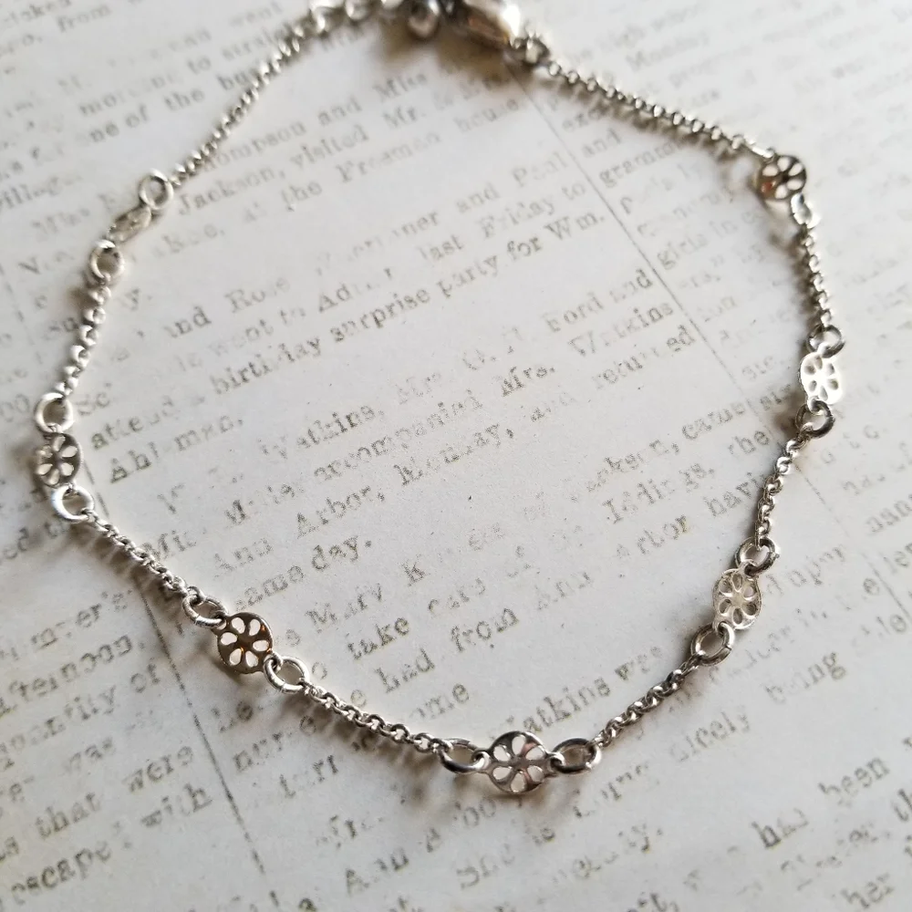 Dainty vintage ankle bracelet anklet silver tone NRT